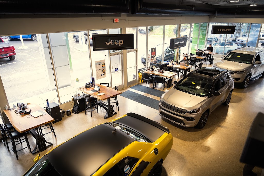 Diehl Chrysler Dodge Jeep RAM of Moon | 5408 University Blvd, Coraopolis, PA 15108, USA | Phone: (412) 264-4270