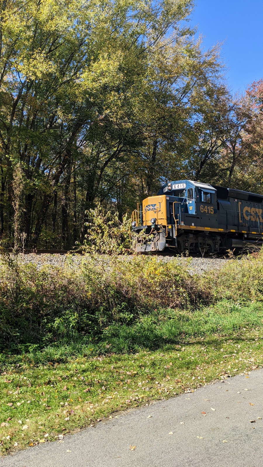 Vanderhoof Road Trailhead | 2445 Vanderhoof Rd, New Franklin, OH 44203, USA | Phone: (330) 255-8178