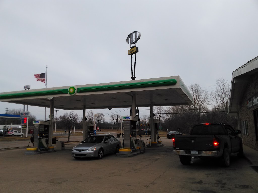 bp | 24700 N River Rd, Mt Clemens, MI 48043, USA | Phone: (586) 468-2712