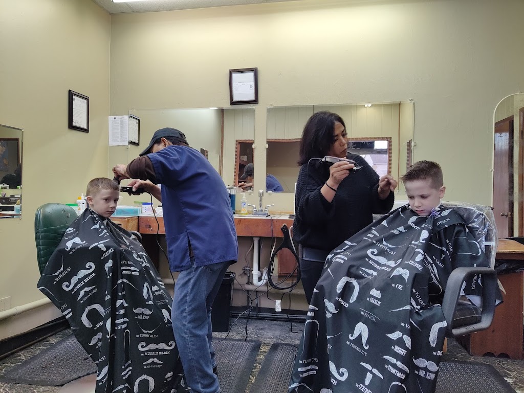 Manglonas Barber Shop | 3310 Noe Bixby Rd, Columbus, OH 43232, USA | Phone: (614) 837-4550