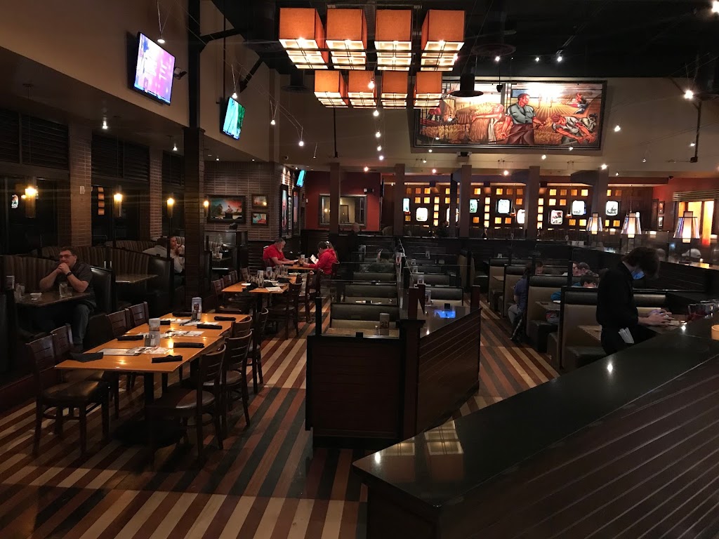 BJs Restaurant & Brewhouse | 330 Ed Noble Pkwy, Norman, OK 73072, USA | Phone: (405) 360-4400