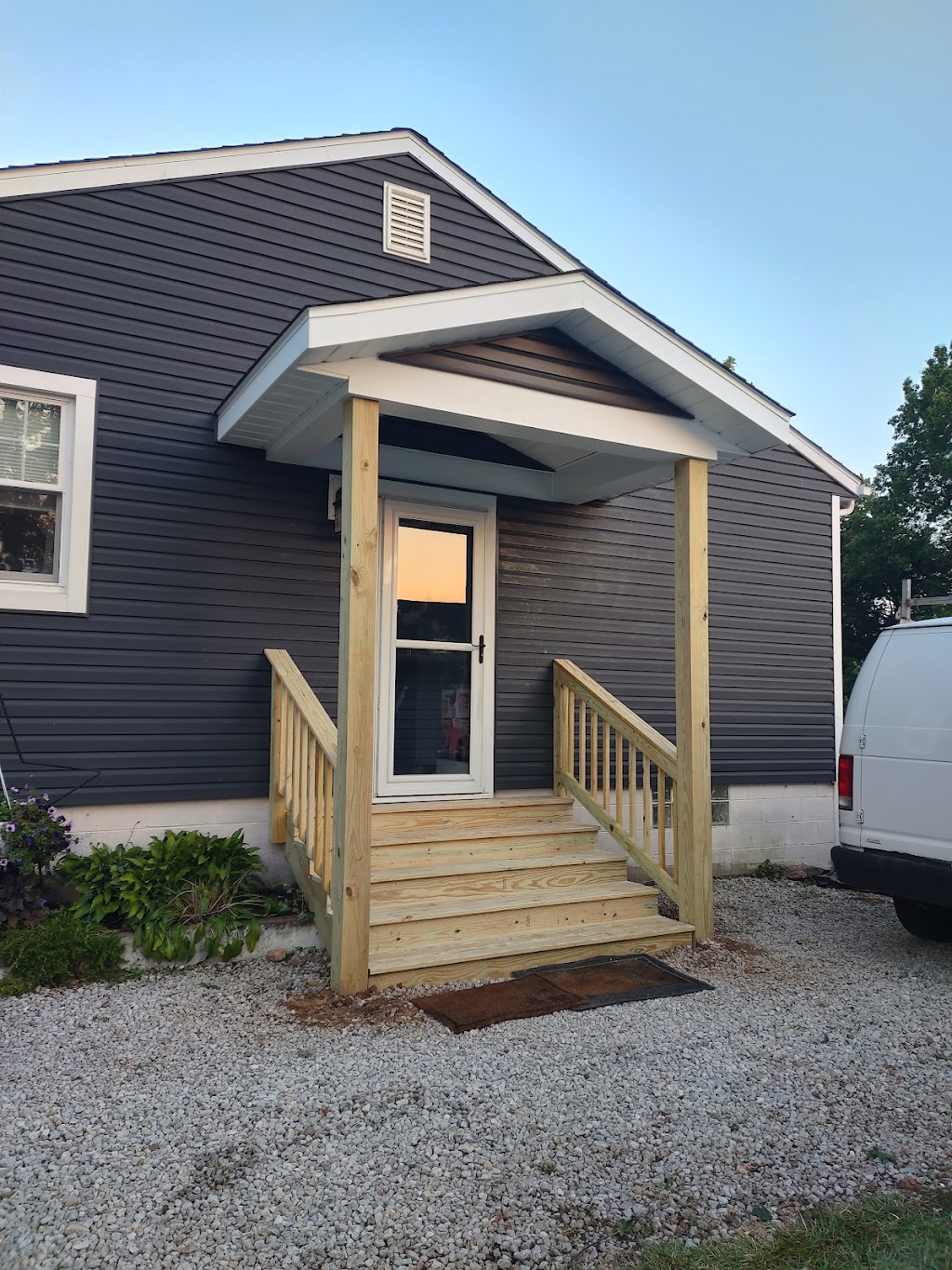 Carters Custom Cuts LLC. | 333 OH-241, Massillon, OH 44646, USA | Phone: (330) 844-6064