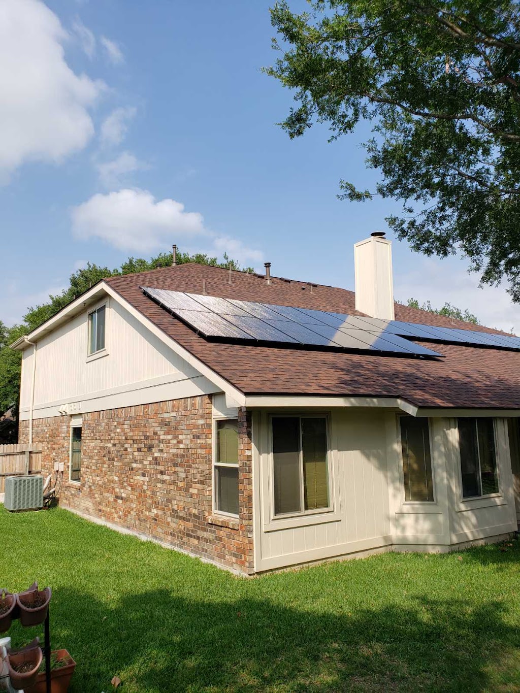 White Label Solar & Lighting | 212 Rio Dr, New Braunfels, TX 78130, USA | Phone: (210) 325-1110