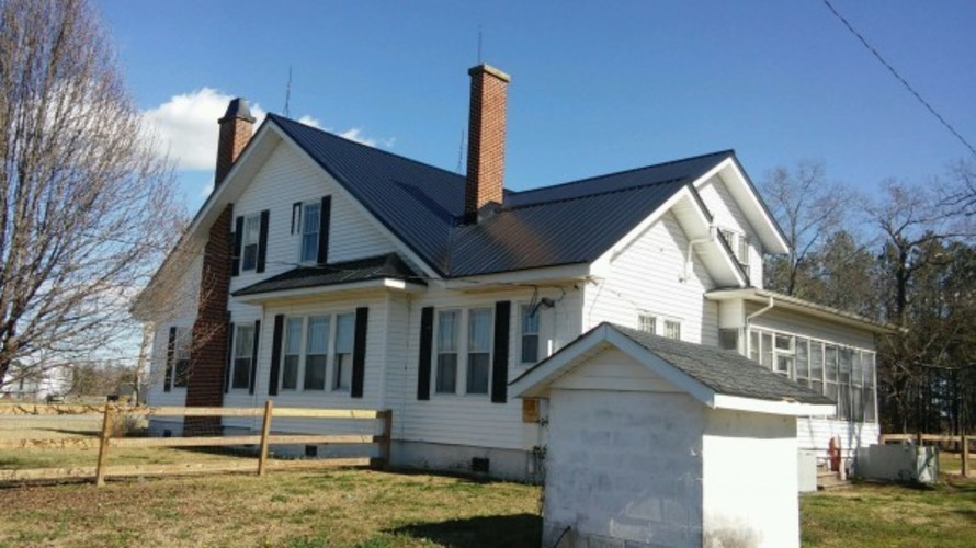 DLT Roofing Inc | 7065 US-301, Kenly, NC 27542, USA | Phone: (919) 284-5800