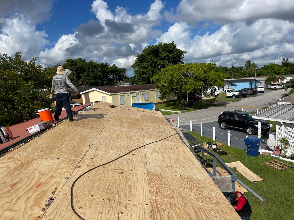 International Roofing Inc | 9076 SW 21st Ct B, Boca Raton, FL 33428, USA | Phone: (561) 759-9814