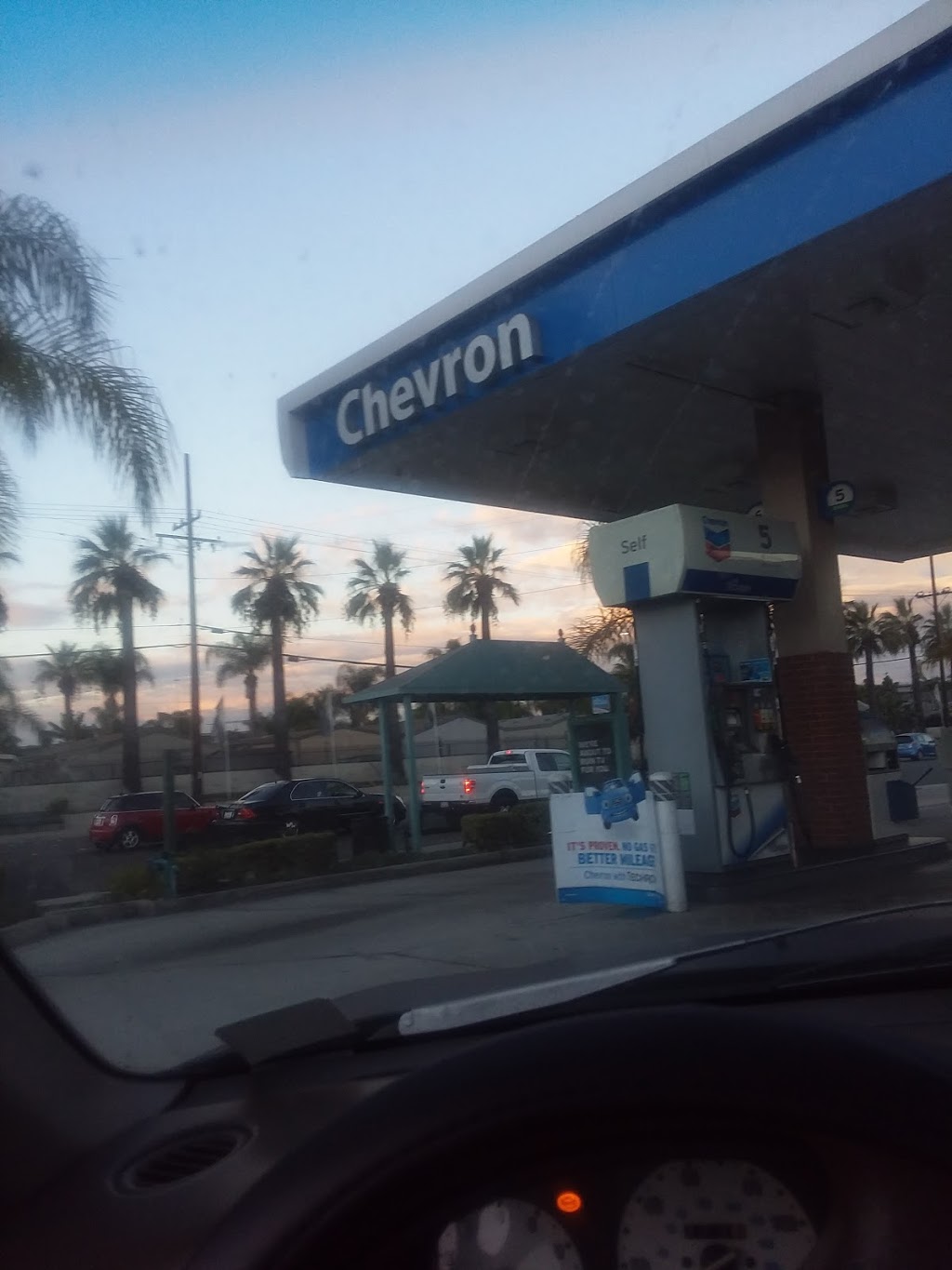 Chevron | 2530 E La Palma Ave, Anaheim, CA 92806, USA | Phone: (714) 808-6547