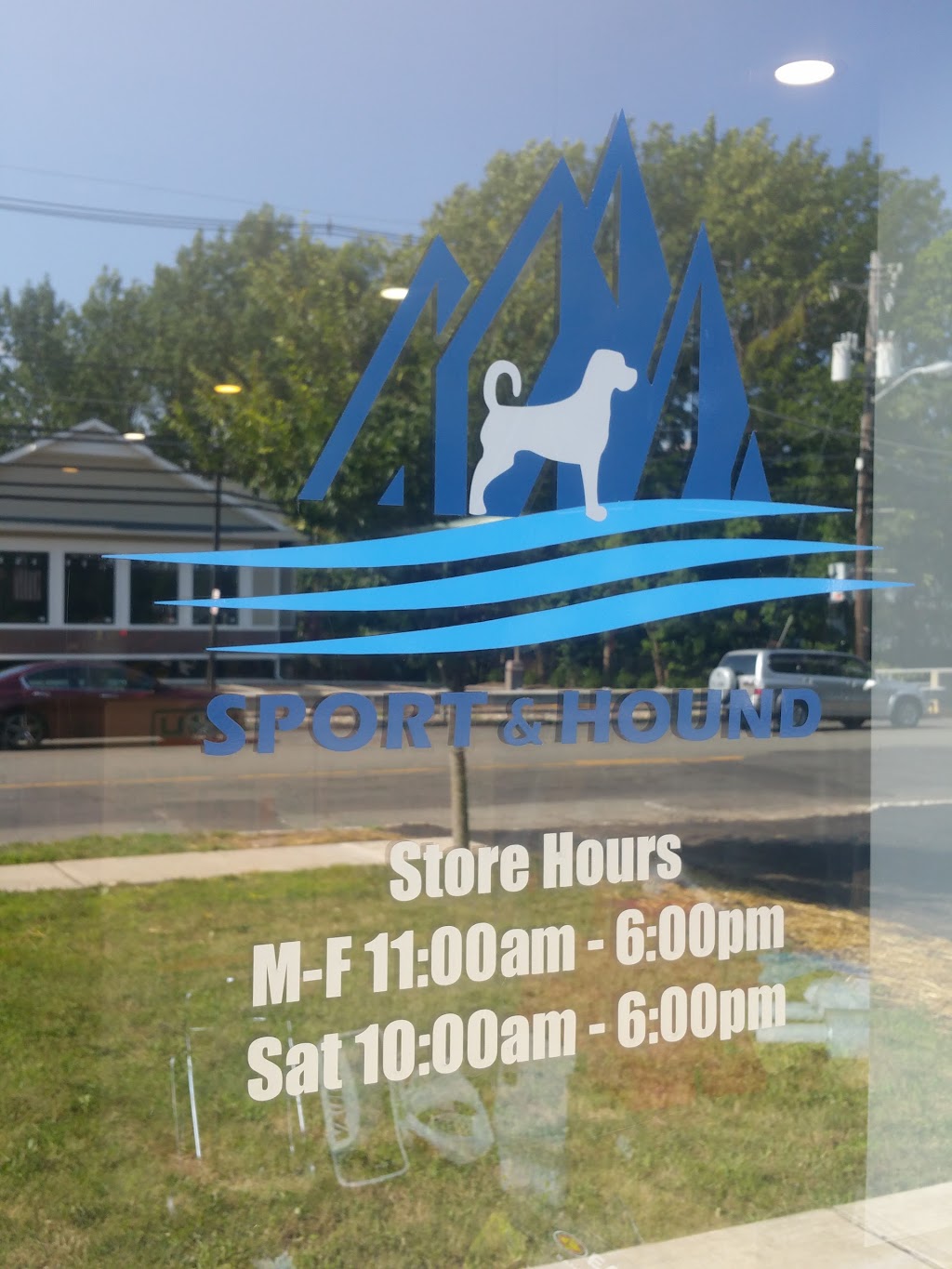 Sport and Hound | 1202 Valley Rd, Stirling, NJ 07980, USA | Phone: (908) 580-1188