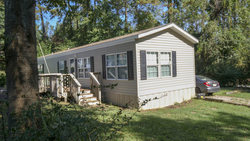 Lanier Mobile Home Community | Box 36, 6779 Bass Cir, Buford, GA 30518, USA | Phone: (678) 250-6465