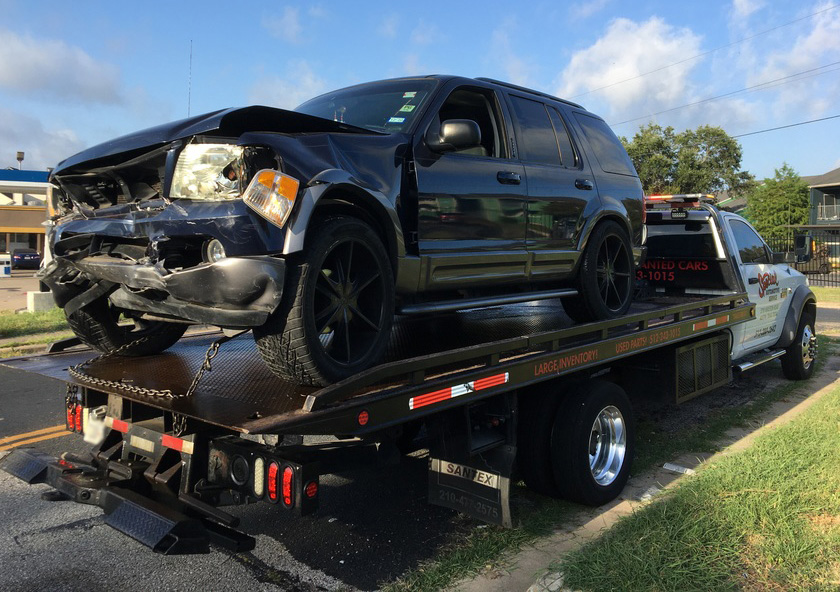 Rochas Towing Service | 5700 Burleson Rd, Austin, TX 78744, USA | Phone: (512) 280-2642