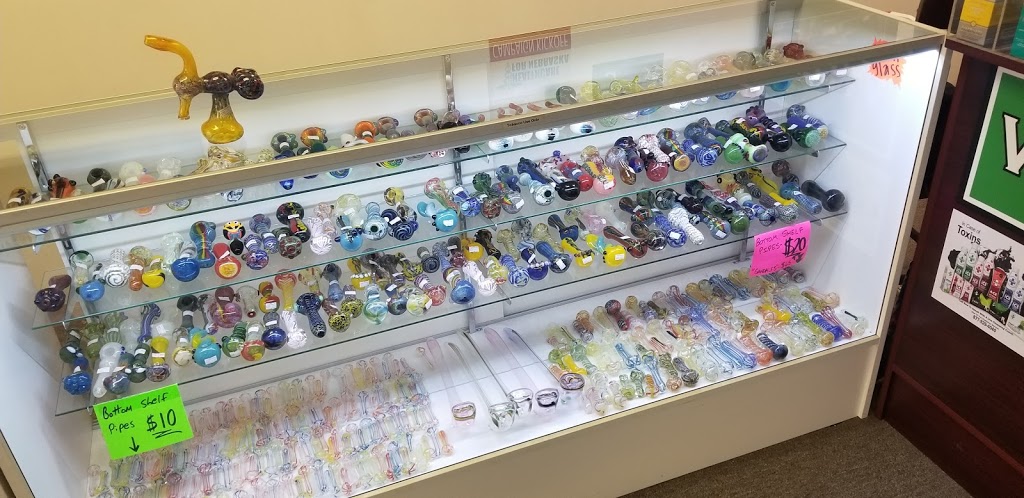 Wizards Pipes and Glass | 1505 Galvin Rd S, Bellevue, NE 68005, USA | Phone: (402) 506-5238