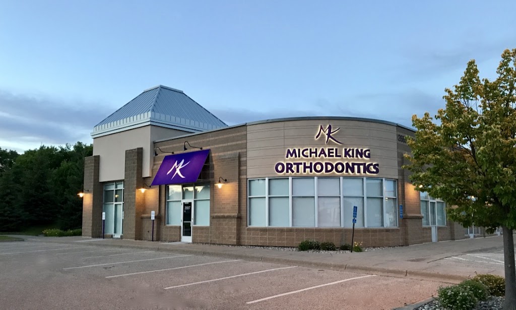 Michael King Orthodontics | 2687 W 78th St, Chanhassen, MN 55317, USA | Phone: (952) 470-2627