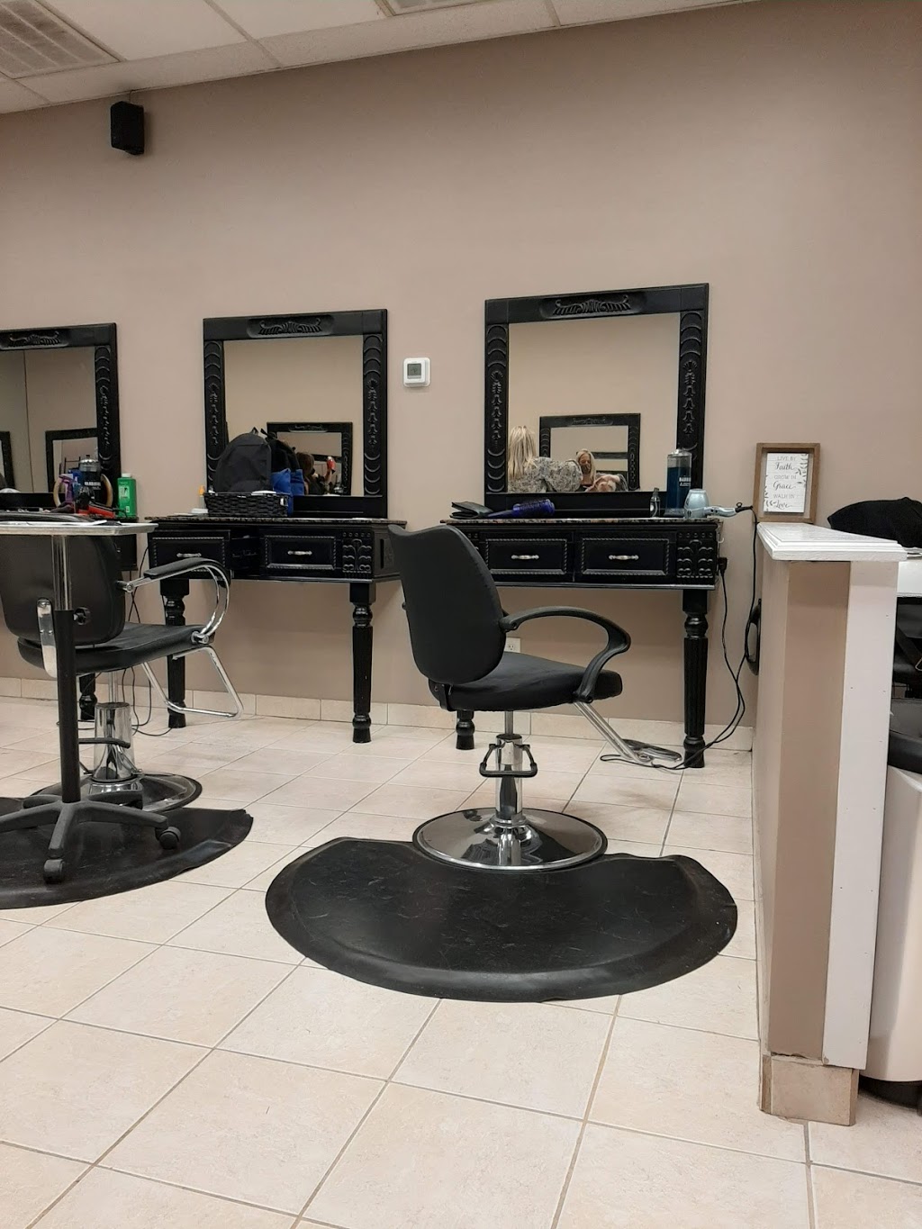 Aviance Hair & Nail Studio | 450 N Beverwyck Rd # 4, Parsippany, NJ 07054, USA | Phone: (973) 335-3311