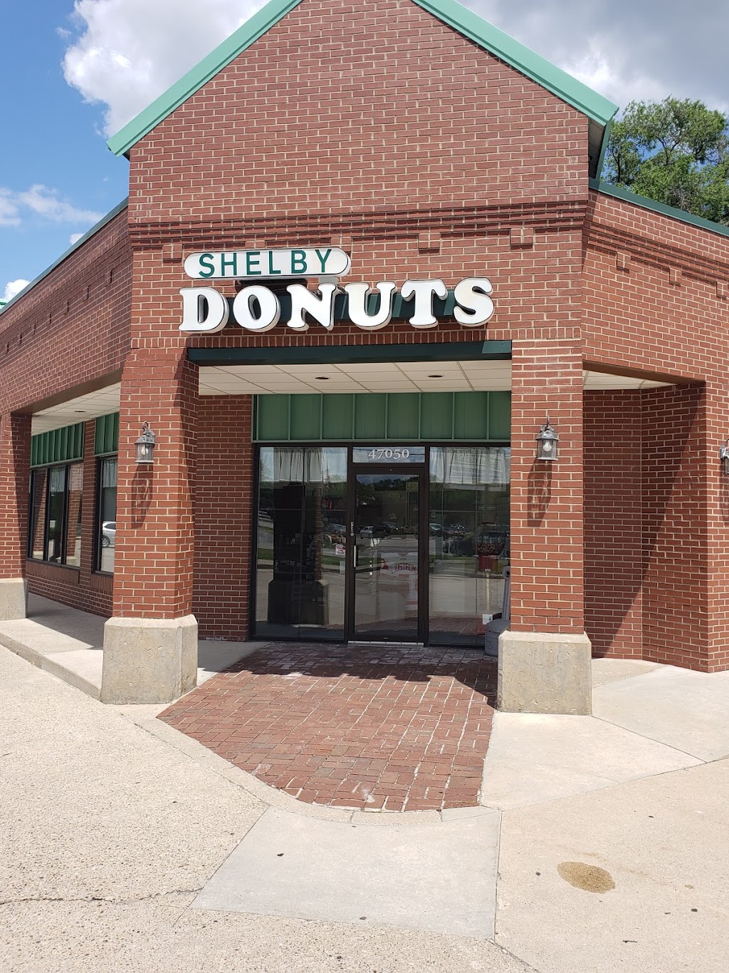 Shelby Donuts | 47050 Dequindre Rd, Shelby Township, MI 48317, USA | Phone: (586) 739-6908