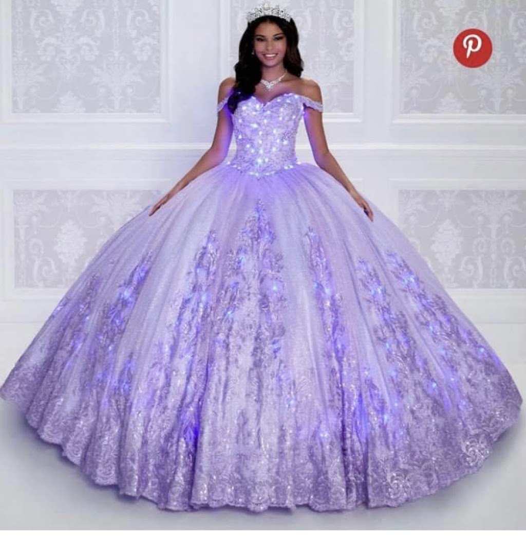 Quinceañera boutique L | 1981 Cotton Grove Rd, Lexington, NC 27292, USA | Phone: (980) 432-2622