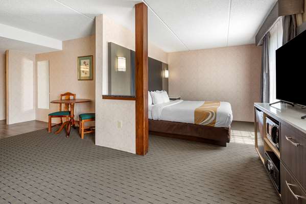 Quality Inn Montgomeryville-Philadelphia | 678 Bethlehem Pike, Montgomeryville, PA 18936, USA | Phone: (215) 361-3600