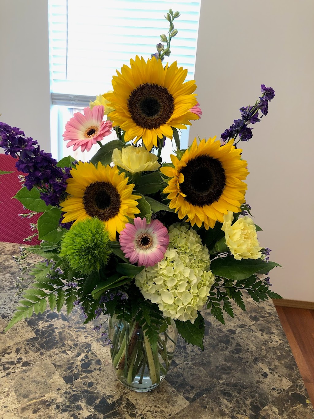 Maple Valley Buds & Blooms | 23220 Maple Valley Black Diamond Rd SE #11, Maple Valley, WA 98038, USA | Phone: (425) 432-1229