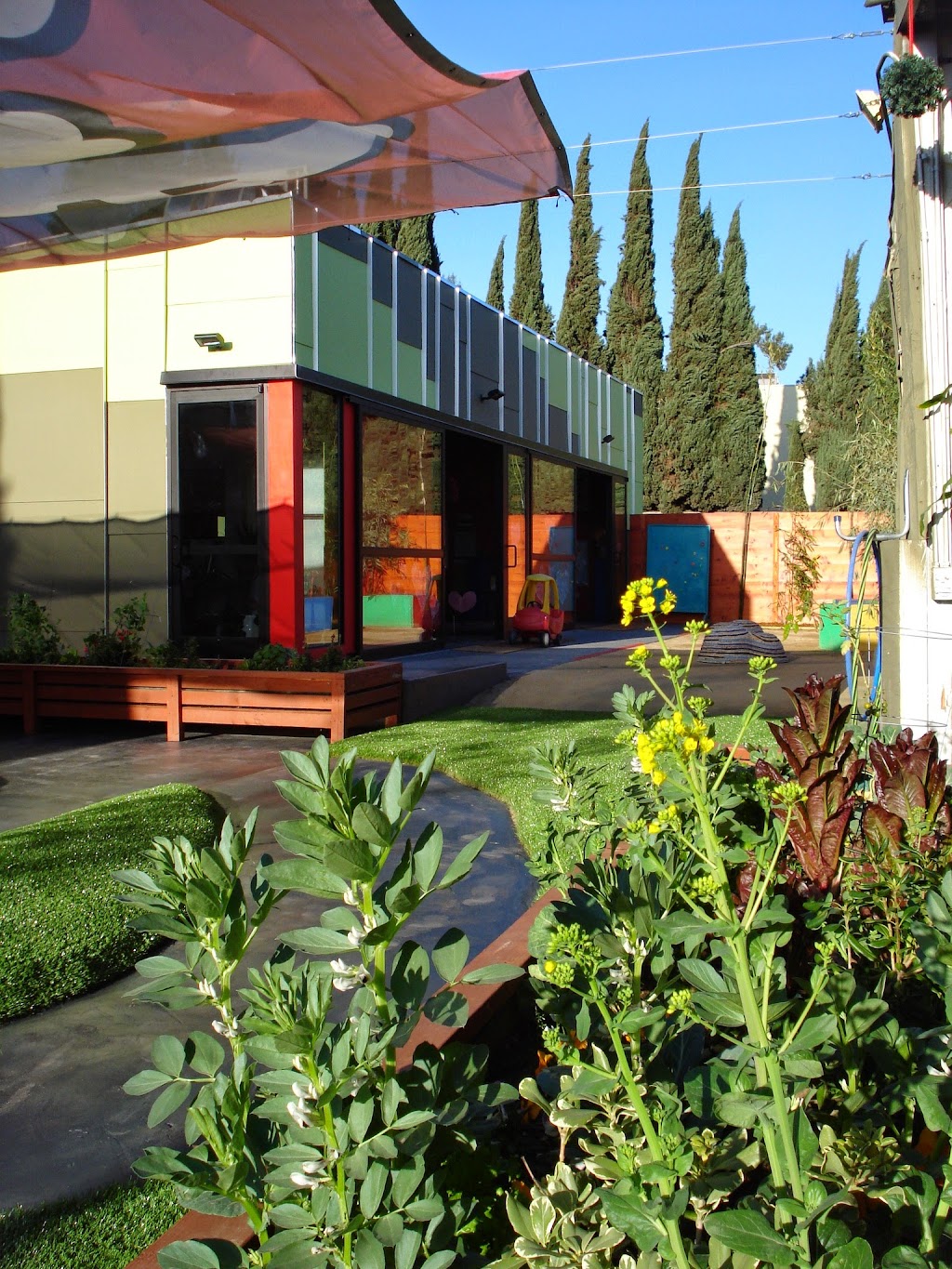 CAMELOT KIDS Preschool | 2880 Rowena Ave, Los Angeles, CA 90039 | Phone: (323) 662-2663