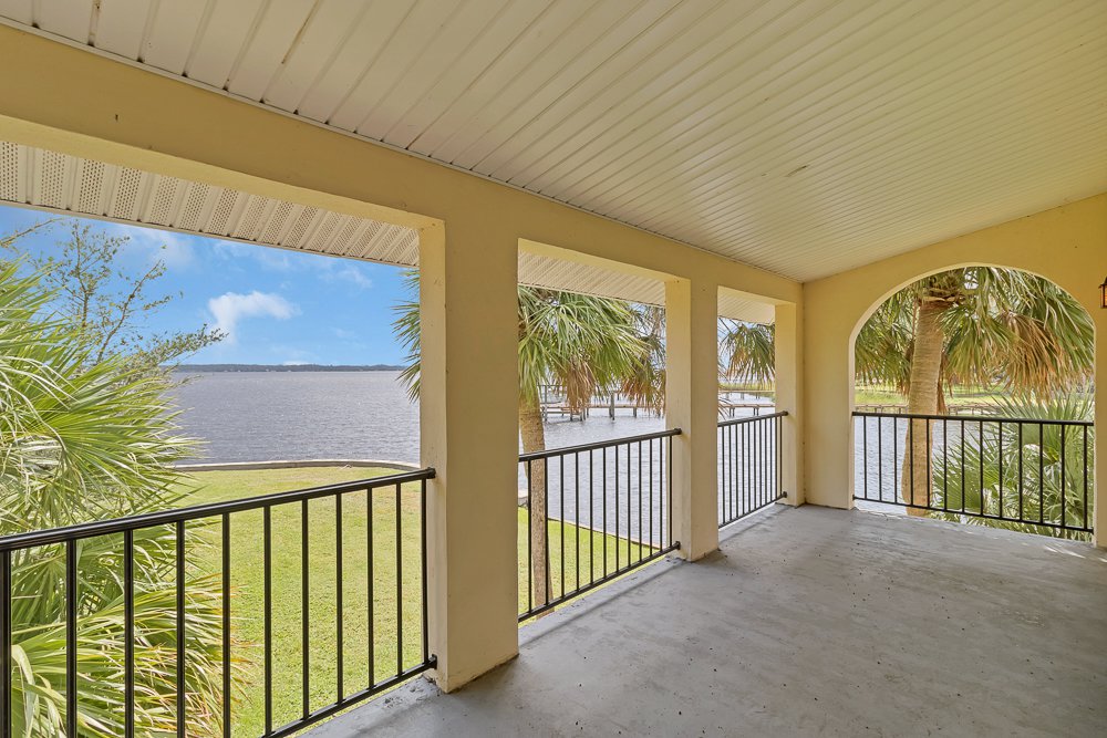 Chabad Israeli Center of Miami | 20251 NE 24th Ave, Miami, FL 33180, USA | Phone: (786) 353-3770