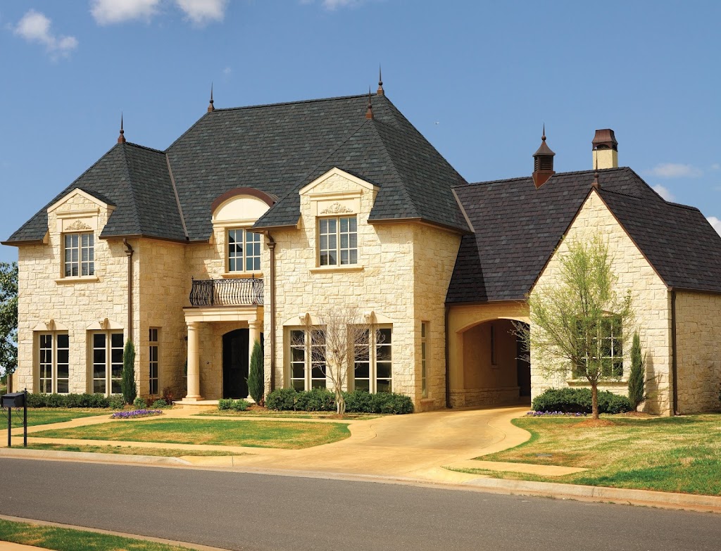 Blue Fox Roofing & Renovations | 11035 Golf Links Dr #77123, Charlotte, NC 28277, USA | Phone: (704) 992-7750