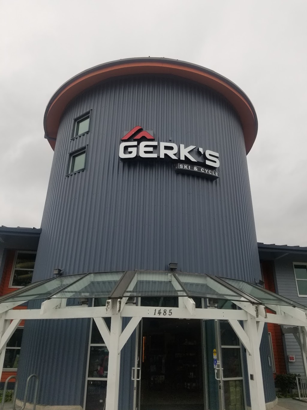 Gerks Ski and Cycle | 1485 11th Ave NW, Issaquah, WA 98027, USA | Phone: (425) 270-3061