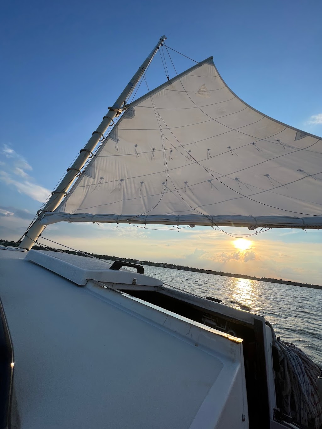 Freedom Sailing Adventures | 290 Marine Harbor Dr suite a, Merritt Island, FL 32953, USA | Phone: (321) 704-3500