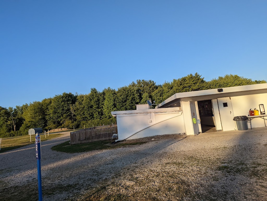 Mayfield Road Drive-In Theatre | 12100 State Rte 322, Chardon, OH 44024, USA | Phone: (440) 286-7173