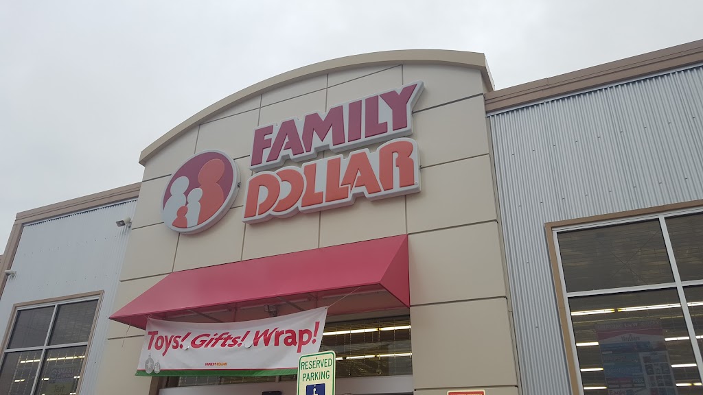 Family Dollar | 1802 S Zarzamora St, San Antonio, TX 78207, USA | Phone: (210) 507-1001