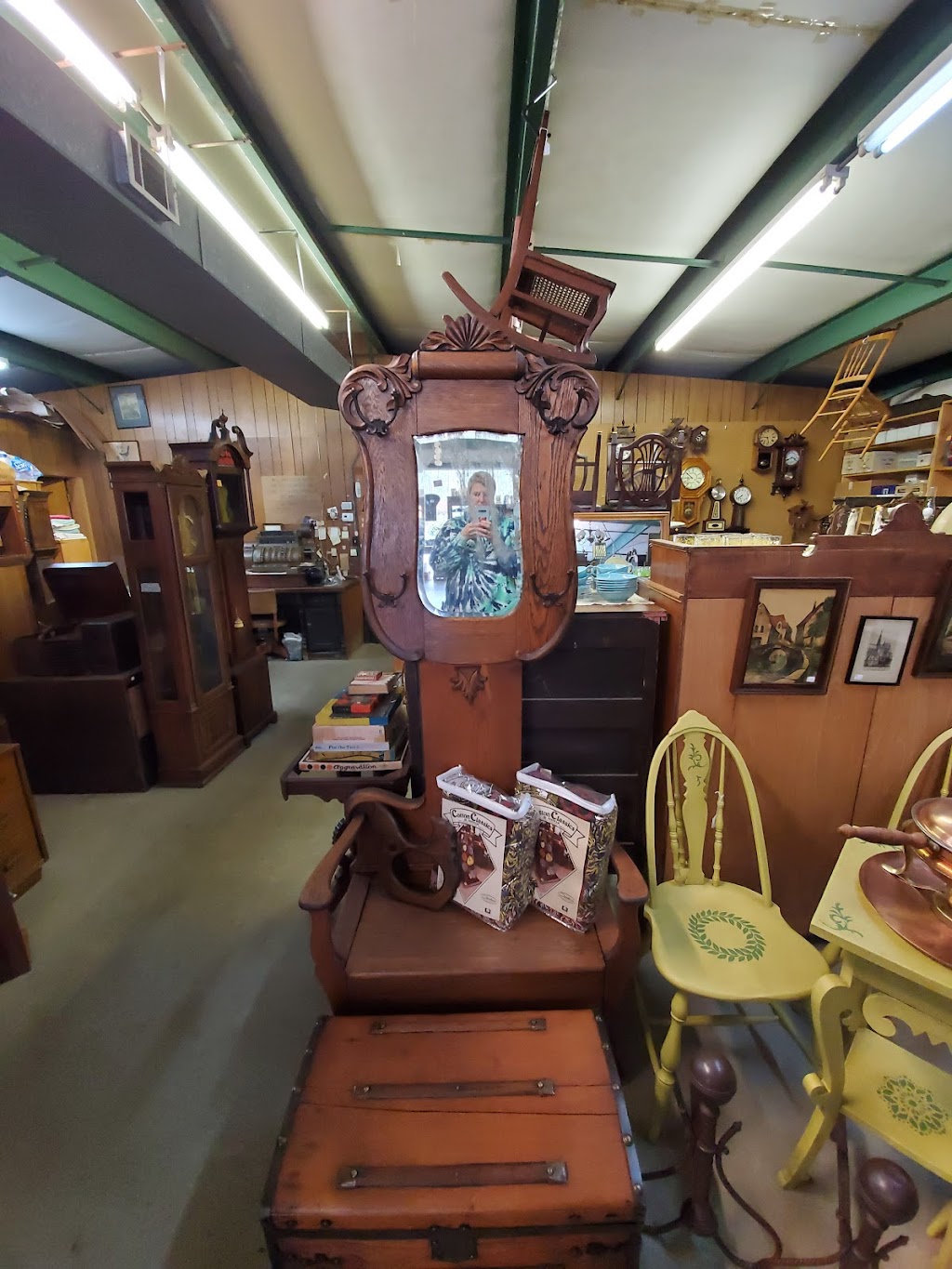 Clow Antiques & Refinishing | 1375 N Carolina Hwy 343 S, South Mills, NC 27976 | Phone: (252) 771-5211