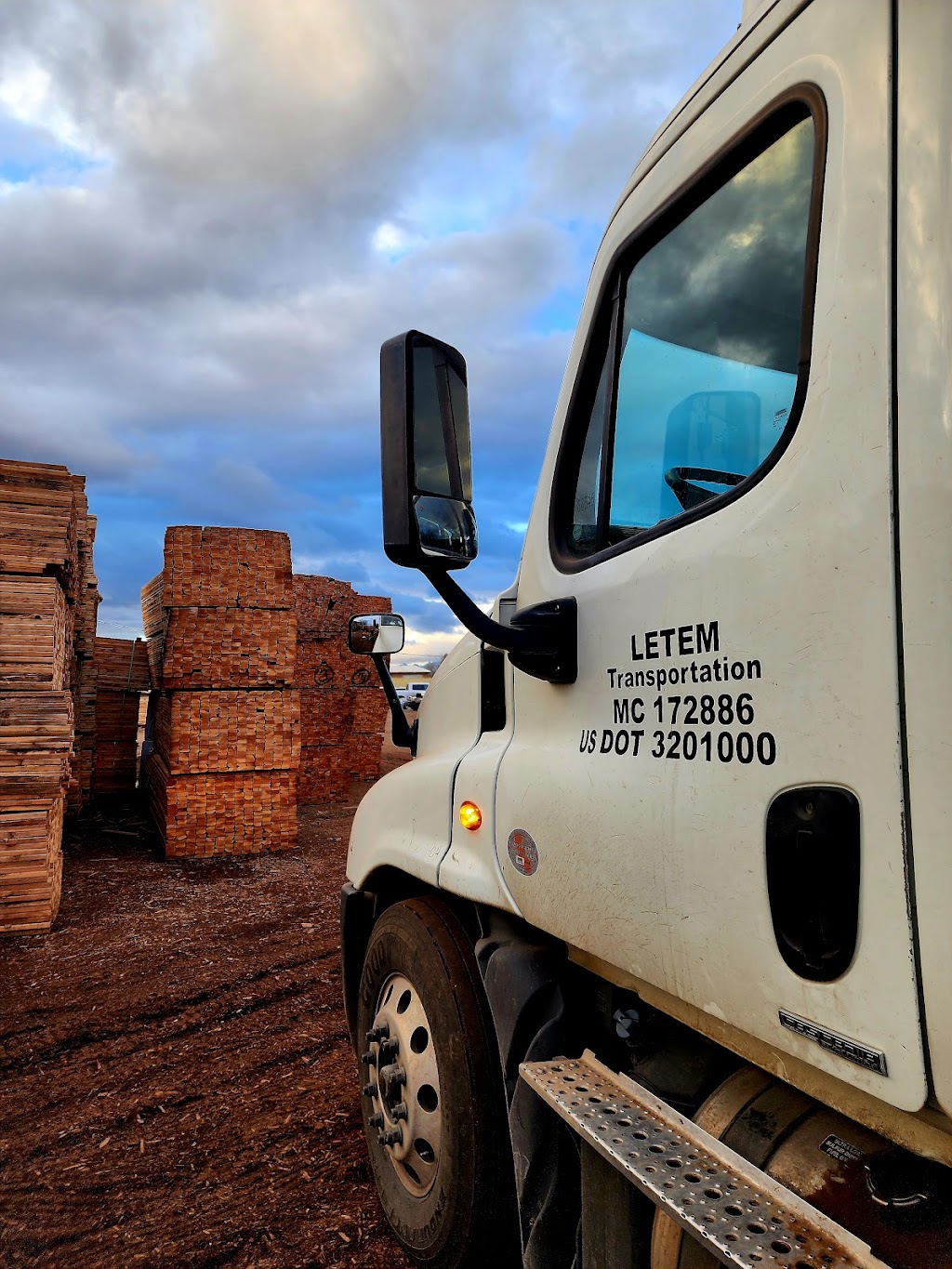 Southwest Forest Products Inc | 2828 S 35th Ave, Phoenix, AZ 85009, USA | Phone: (602) 278-1009