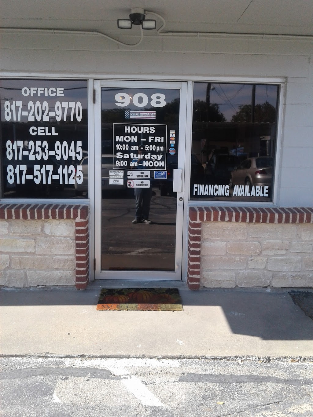 Meadows Motor Co | 908 S Main St, Cleburne, TX 76033, USA | Phone: (817) 202-9770