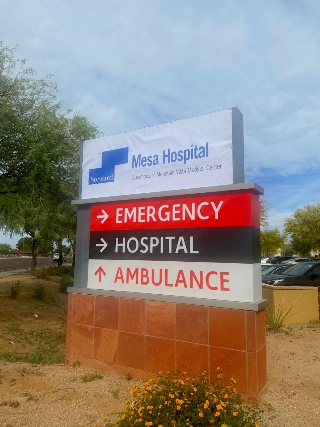 Steward Emergency Center | 5750 E Baseline Rd, Mesa, AZ 85206, USA | Phone: (602) 833-6900