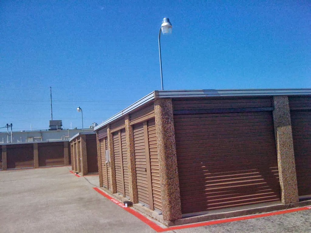 Meadow Crest Self Storage | 6750 Meadow Crest Dr, North Richland Hills, TX 76180 | Phone: (817) 498-1614