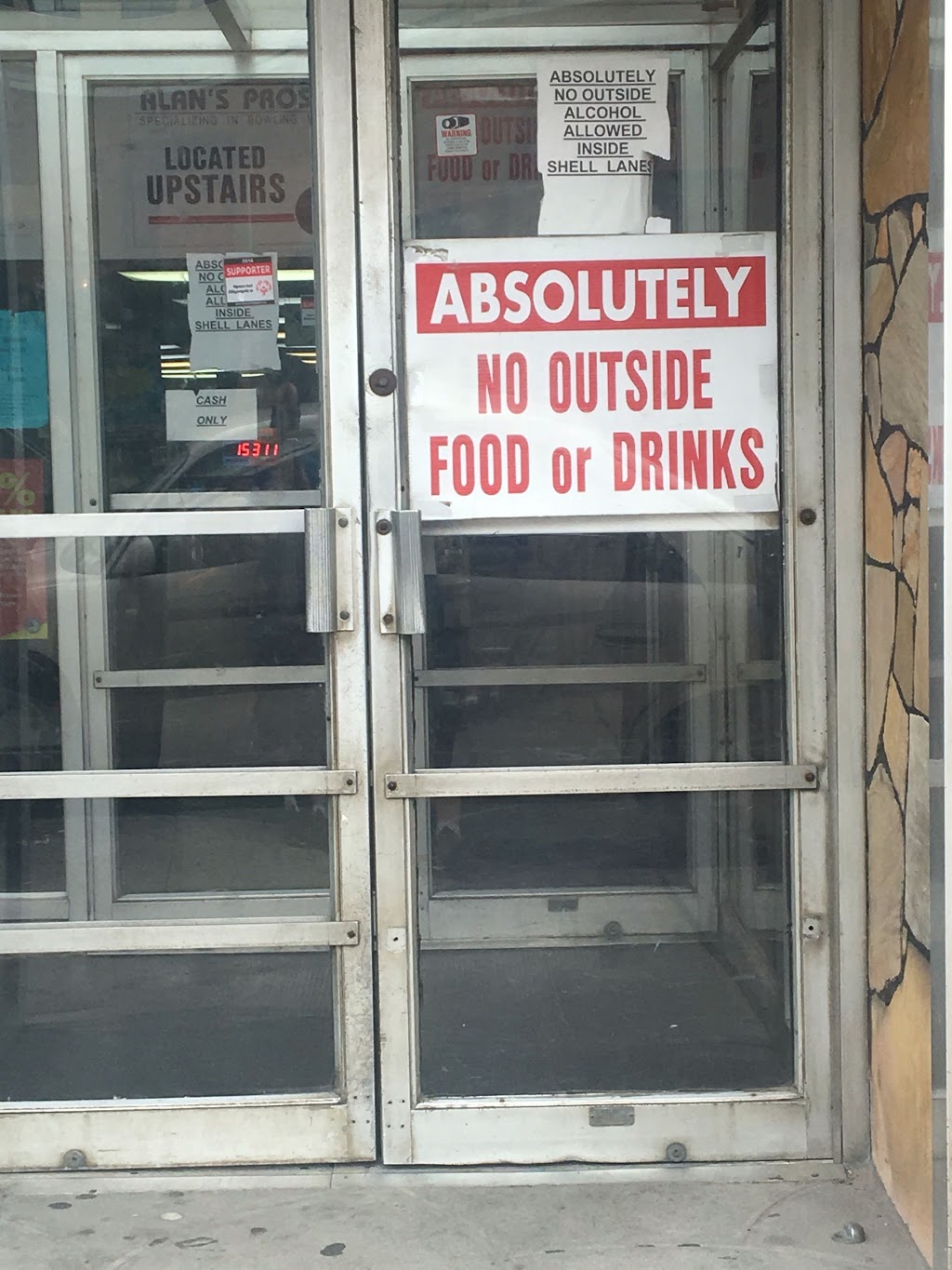 Shell Lanes | 1 Bouck Ct, Brooklyn, NY 11223, USA | Phone: (718) 336-6700