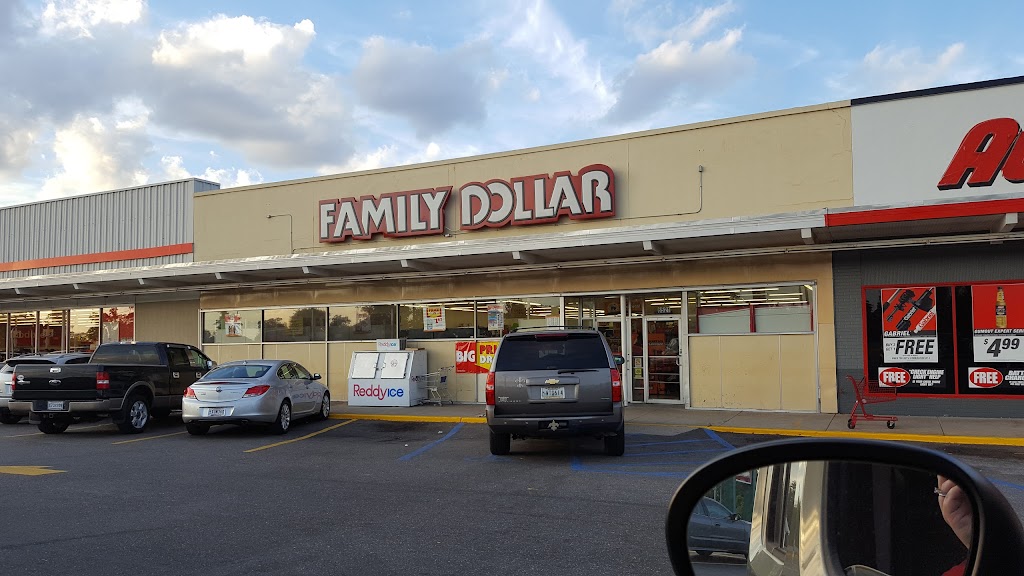 Family Dollar | 6425 Airline Dr, Metairie, LA 70003, USA | Phone: (504) 493-6443
