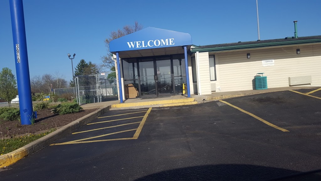 Motel Beechmont | 3960 9 Mile Rd, Cincinnati, OH 45255, USA | Phone: (513) 752-1800