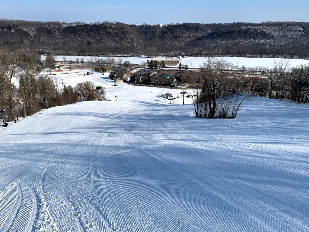 Welch Village Ski & Snowboard Area | 26685 County 7 Blvd, Welch, MN 55089, USA | Phone: (651) 258-4567