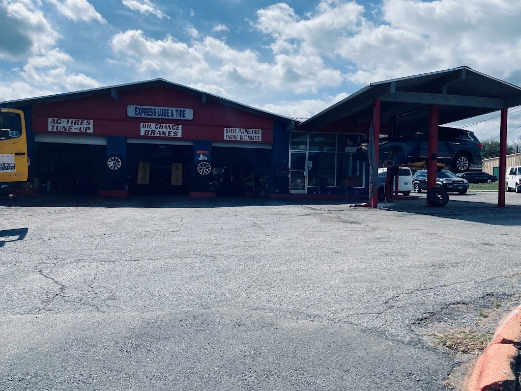 Mobil Express Lube & Tire | 300 E Belt Line Rd, DeSoto, TX 75115, USA | Phone: (972) 217-3885