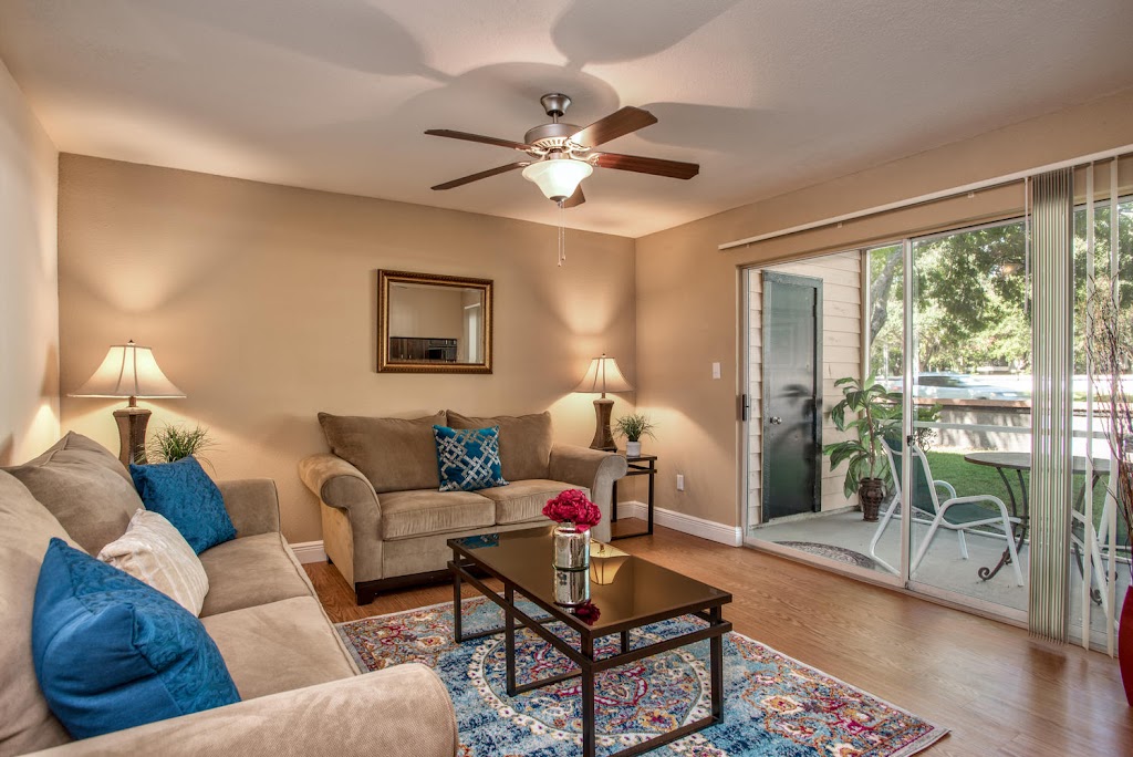 Timberlake Apartments | 8226 60th St Cir E, Sarasota, FL 34243, USA | Phone: (941) 893-1577