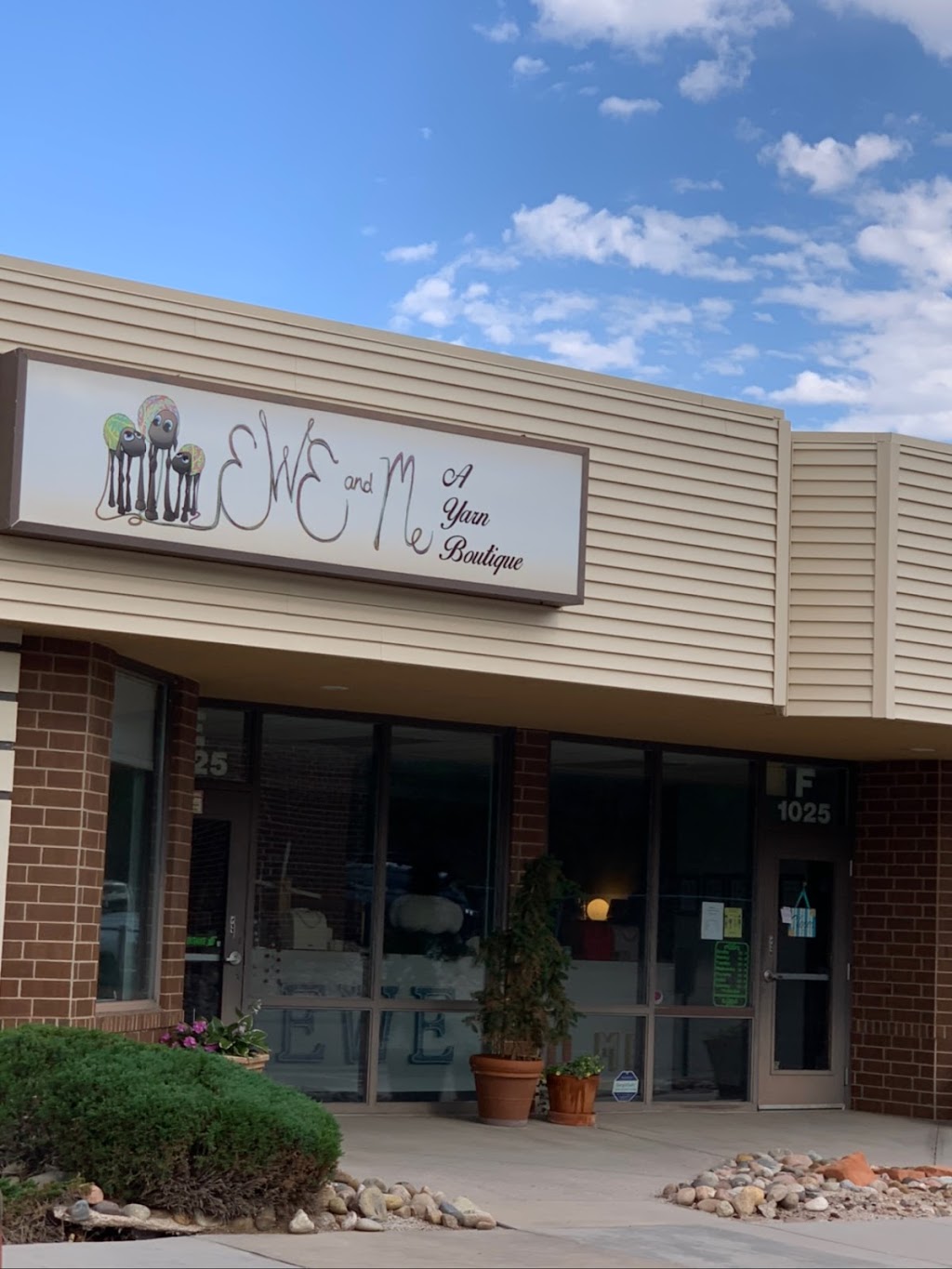 Ewe And Me: A Yarn Boutique | 1025 Garden of the Gods Rd Suite F, Colorado Springs, CO 80907, USA | Phone: (719) 203-5240