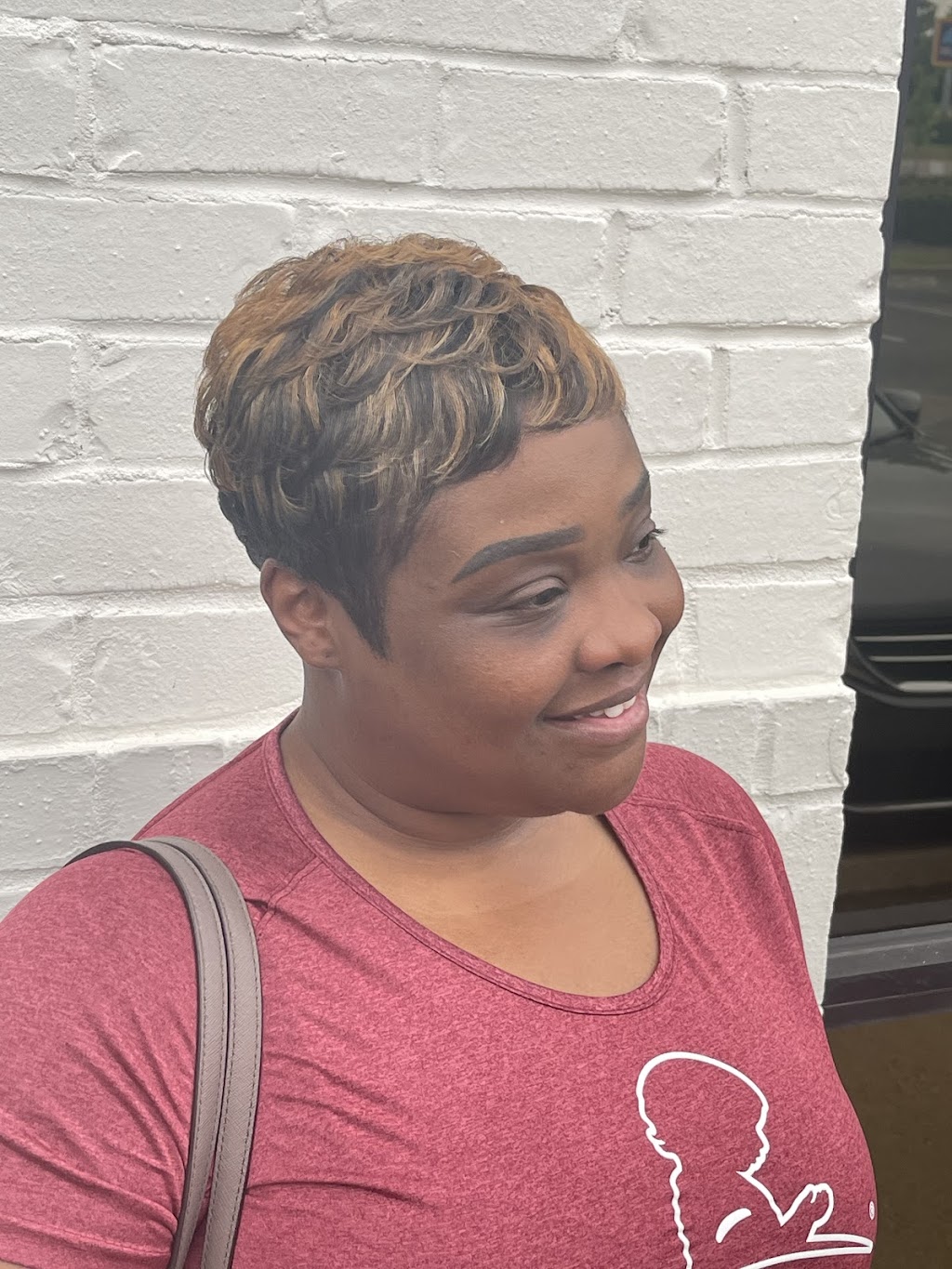 Total GLAM Hair Boutique | 1600 Bonnie Ln Suite 106, Cordova, TN 38016, USA | Phone: (901) 598-6157