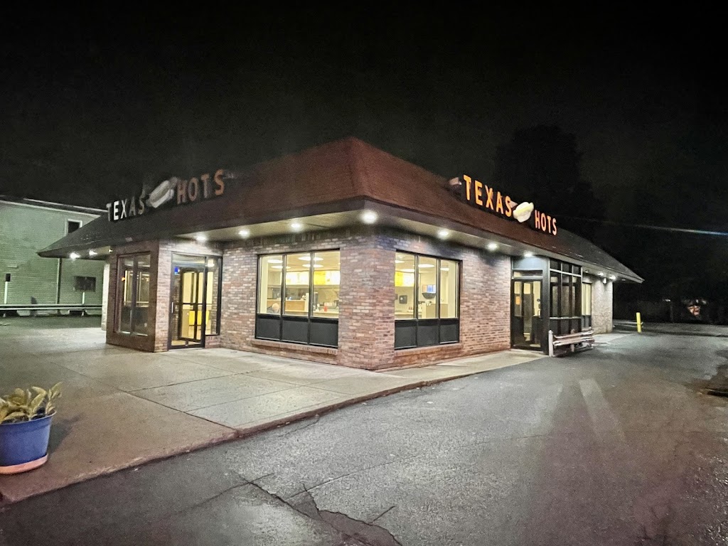 Seneca Texas Red Hots | 2449 Seneca St, Buffalo, NY 14210, USA | Phone: (716) 464-3460