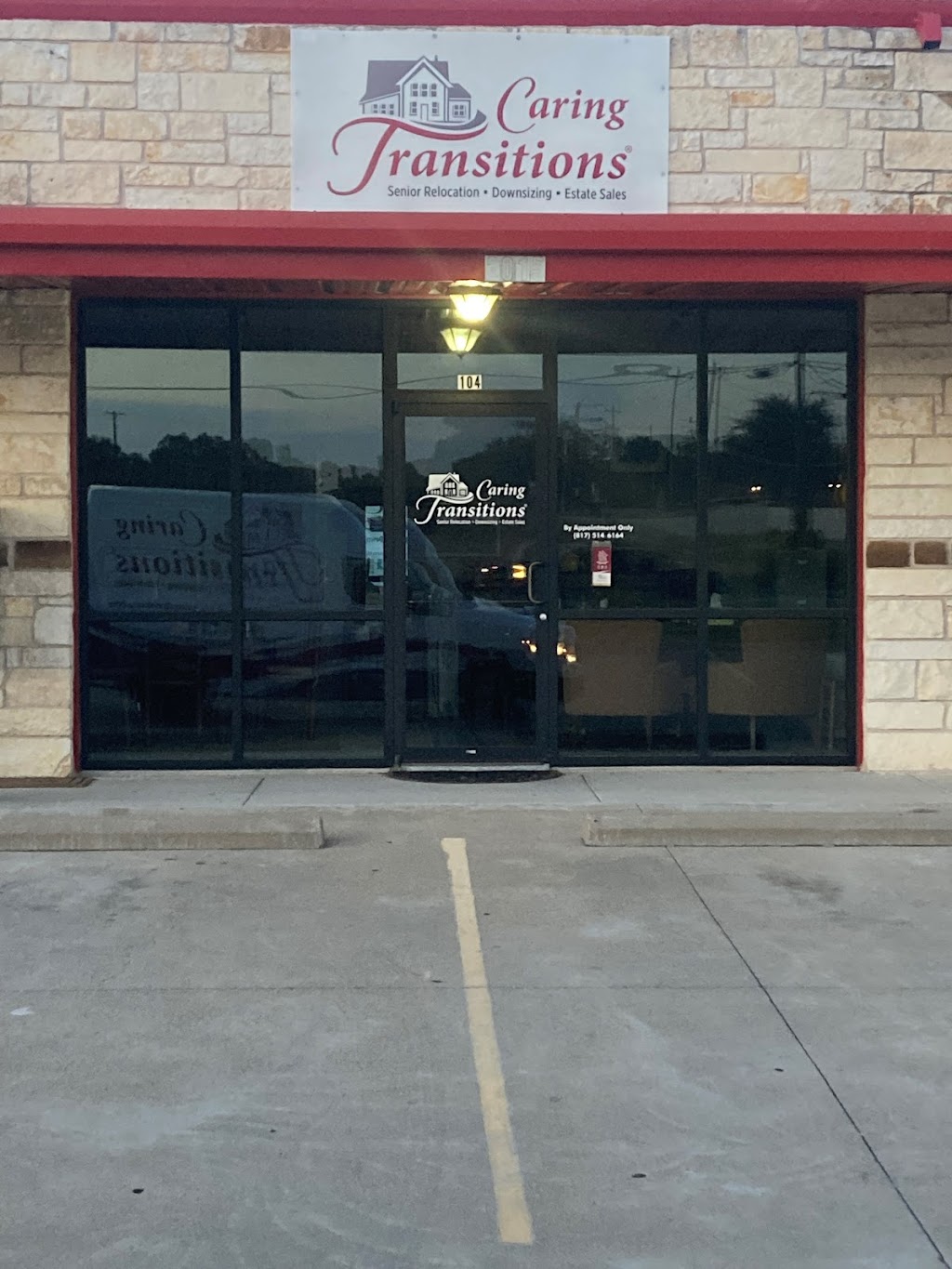 Caring Transitions Granbury | 2015 S Morgan St #104, Granbury, TX 76048, USA | Phone: (817) 514-6164