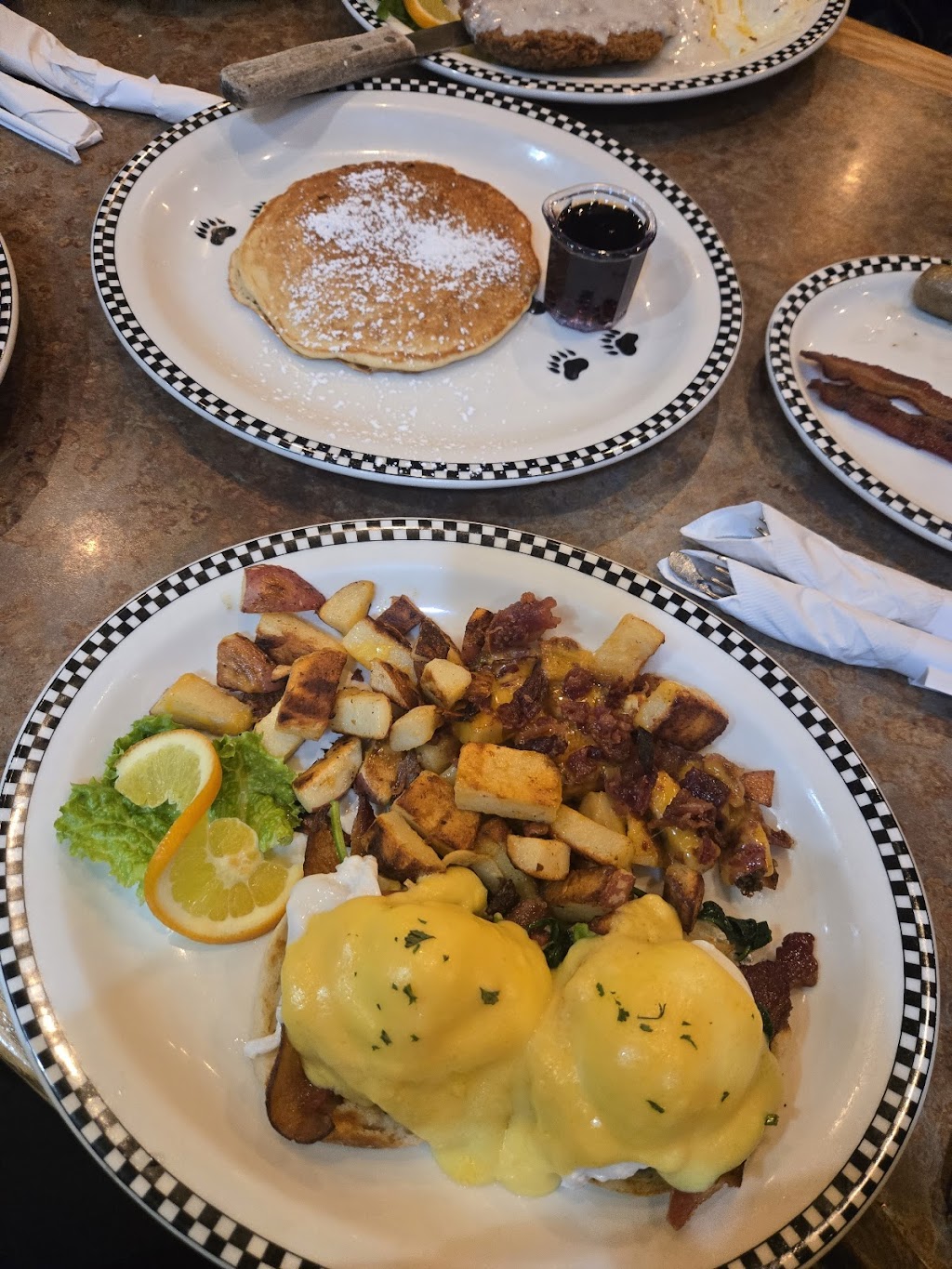 Black Bear Diner League City | 2481 Gulf Fwy, League City, TX 77573, USA | Phone: (281) 729-8014