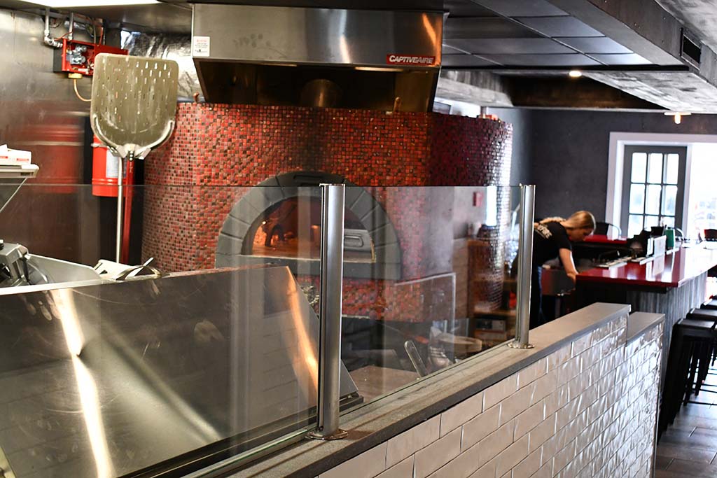 Wood & Fire Neapolitan Style Pizza | 118 Brook St, Scarsdale, NY 10583, USA | Phone: (914) 722-4854