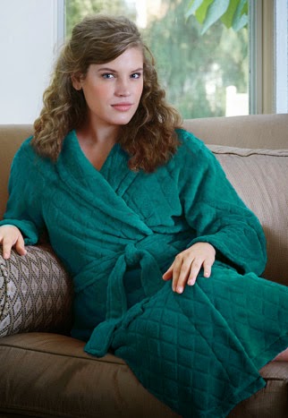 Miss Elaine Sleepwear | 8430 Valcour Ave, St. Louis, MO 63123, USA | Phone: (314) 631-1900