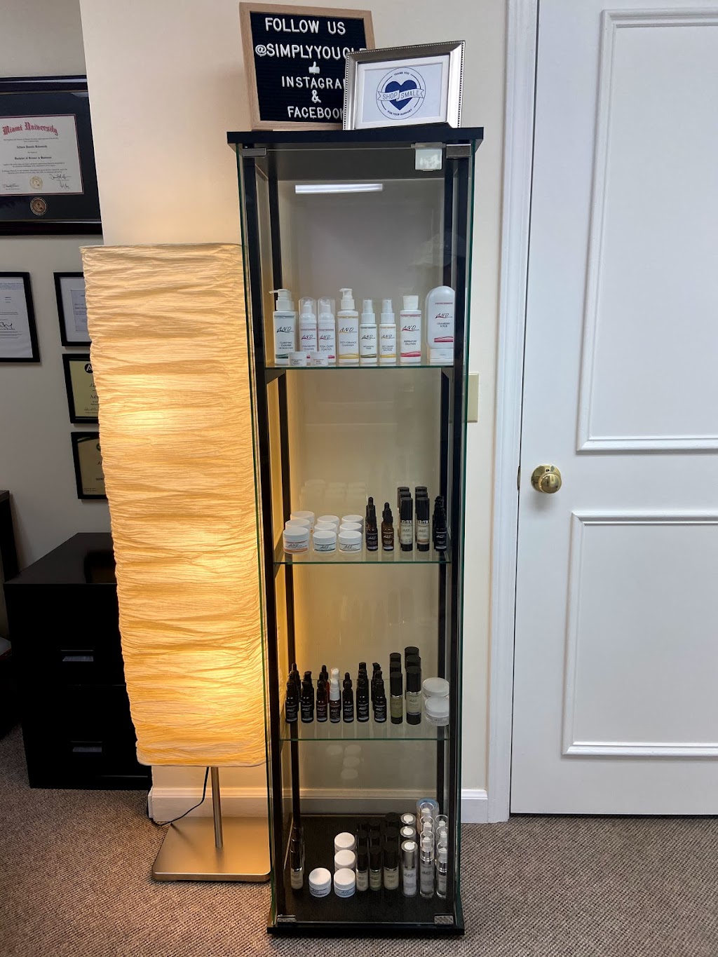 Simply You Skincare & Wellness | 8180 Brecksville Rd #204, Brecksville, OH 44141, USA | Phone: (440) 447-0571