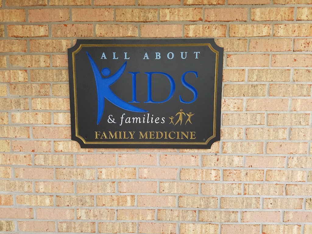 Families First Medical Group, LLC | 11555 Central Pkwy Suite 402, Jacksonville, FL 32224, USA | Phone: (904) 747-3800