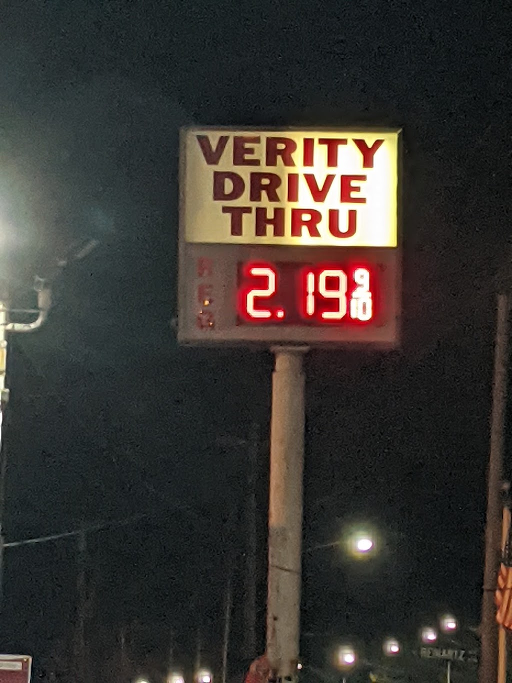 Verity Fuel Mart | 2501 N Verity Pkwy, Middletown, OH 45042, USA | Phone: (513) 422-7886