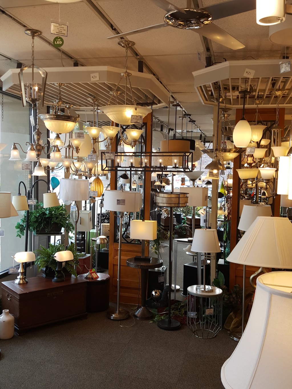 Seattle Lighting | 6710 Tacoma Mall Blvd, Tacoma, WA 98409, USA | Phone: (253) 475-8730