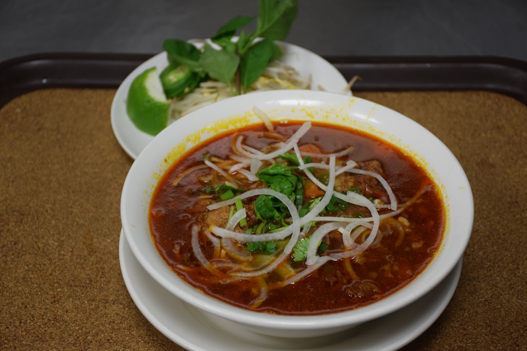 Pho Que Huong | 400 N Greenville Ave Suite 15, Richardson, TX 75081, USA | Phone: (972) 869-9999